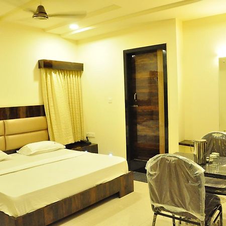 Pai Residency Hotel Hospet Eksteriør billede