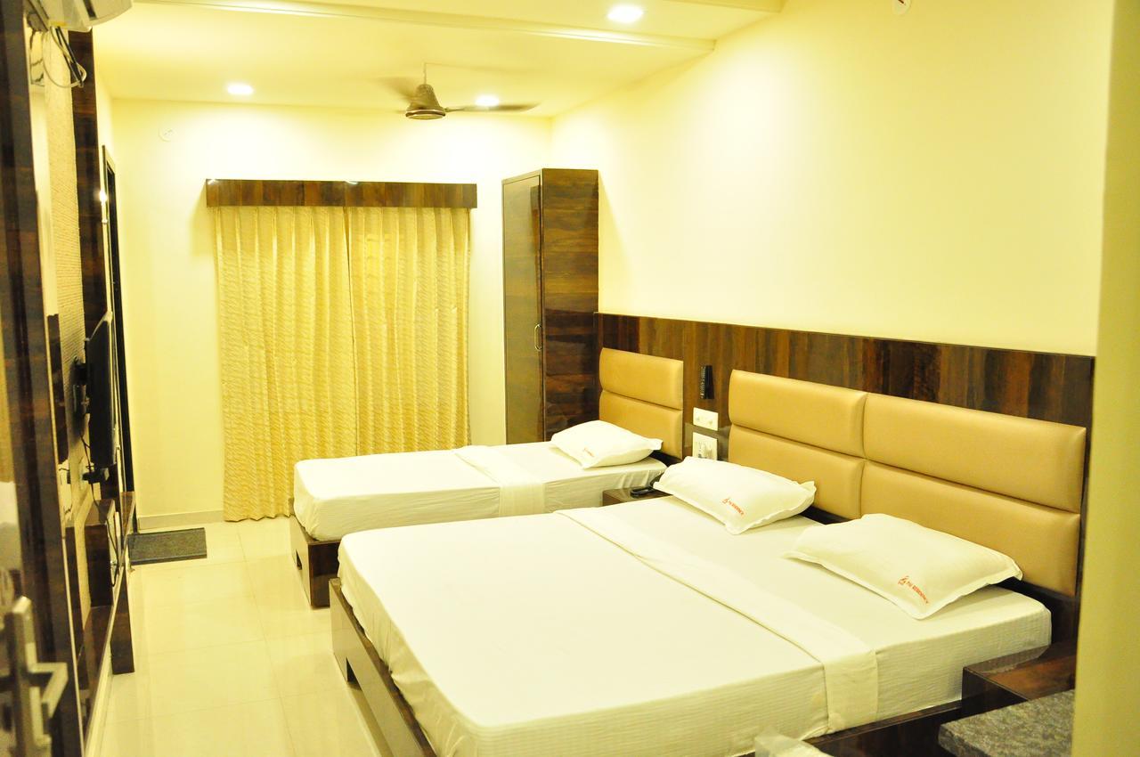 Pai Residency Hotel Hospet Eksteriør billede